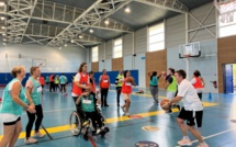 Du stade vers l'emploi : à Ajaccio, un job dating en baskets