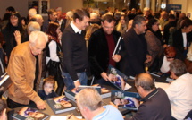 Dédicace de "Claude Papi l'icône" à la médiathèque L'Animu