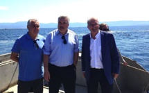 Frédéric Cuvillier en déplacement en Corse-du-Sud :"On apprend beaucoup de choses sur le terrain et en mer !"