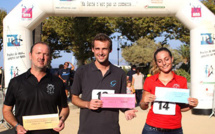 La course des garçons de café de L'Ile-Rousse à Benoît