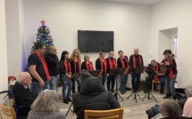 Bastia : « Sumente » cultive l’esprit de Noël dans les EHPAD