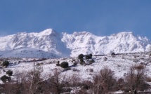 EN IMAGES - La neige au rendez-vous en Corse