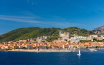 Vacances en Corse : quel hébergement touristique choisir ?