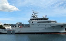 Le navire militaire "Loire" fait escale au port de Bonifacio