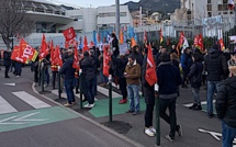 Retraite : 400 personnes protestent devant la préfecture de la Haute-Corse