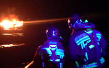 Bonifacio : un bateau prend feu au large de la Tonnara