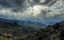 La photo du jour : le couvent de Corbara vu du Sant' Anghjulu