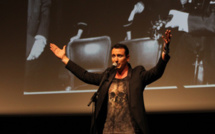 Christophe Mondoloni chante Tino Rossi dans le "Cabaret" de RCFM