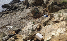 Centuri : Une opération de nettoyage des plages après les tempêtes d'hiver