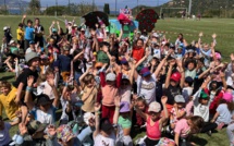 Lumiu : 180 enfants rassemblés sur le stade par les centres de loisirs de Balagne