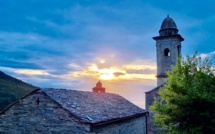 La photo du jour : l'albafiò et la chapelle de Santa Maria delle Nevi de Castellu