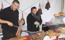Un marché de Noël sous chapiteau à Calvi