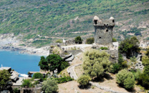 Nonza : bloquée à 30 mètres de hauteur après avoir tenté d'escalader la falaise 