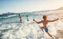 "Vous tenez à eux, ne les quittez pas des yeux !" : une campagne pour éviter les noyades des enfants