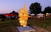 Porticcio : Cécile, une créatrice inspirée qui transforme le bois en œuvres d'art éco-responsables