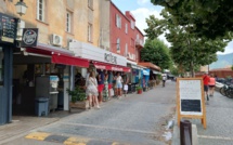 Saint-Florent : la fréquentation touristique "en dents de scie" inquiète les commerçants