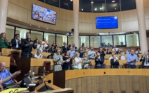Assemblée de Corse : La délibération sur le statut d’autonomie adoptée par les groupes nationalistes et Pierre Ghionga