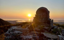 La photo du jour : lever de soleil sur Sant'Andria de Biguglia