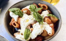 A table : pâtes aux aubergines et burrata avec #lapetitecuisinedemarie