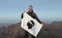 La bandera sur Djebel Toubkal (4 167m)