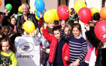19 kg de "Pièces jaunes" collectées par La Poste à l'école élémentaire Pierre-Bariani de Calvi