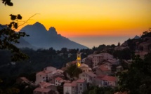 La photo du jour : coucher de soleil sur Evisa