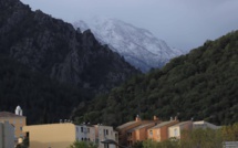 Corte : première neige sur le Monte Ritondu