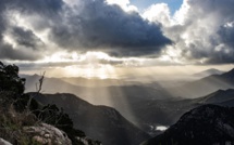 La photo du jour : du sommet de Punta di a Gattaia