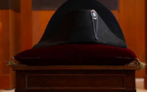 Un chapeau de Napoléon vendu à 1,932 million d'euros
