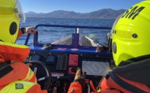 EN IMAGES - Haute-Corse : les bénévoles de la SNSM en formation sur les pontons