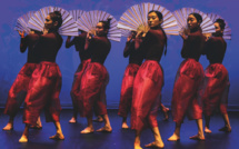 Corte : Bow, de K-Arts Dance Company en scène au Spaziu Natale Luciani