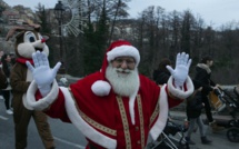 A Corte, la parade de Noël a enchanté la ville