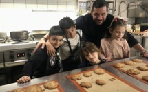 Canistrelli, coups de genou dans l'évier et début d'amitié : un restaurant de Bonifacio ouvre sa cuisine à des enfants