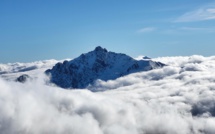 La photo du jour : au-dessus des nuages, le Monte d'Oru