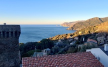 La photo du jour : la Marina di Scalu illuminée par le soleil d'hiver