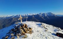 La photo du jour : Punta d'Isa et ses deux croix