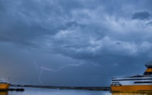 Images : Les orages s'estompent au-dessus du port de Bastia