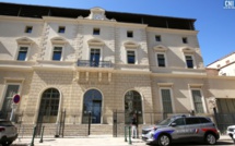 Une ancienne magistrate d'Ajaccio en garde à vue : ses avocats dénoncent "une opération de destruction"