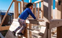 Per a Pace dans les camps de réfugiés Kurdes de Lavrio