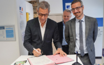 Pierre Savelli et Arnaud Millemann ont signé la convention © LH