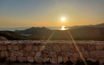 La photo du jour : crépuscule sur Roccapina