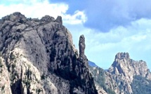 La photo du jour : Le campanile de Sainte Lucie vu de Bocca Fumicosa