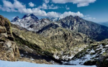 La photo du jour : au sommet de la Punta di e Cricche