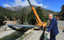 Corte : Le pont provisoire de Baliri enfin en place