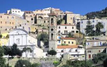 Rupture de canalisation sur la Nationale à Lumio: embouteillages monstres