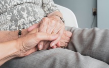 France Alzheimer :  « Vous êtes aidant ? Ne restez pas seul ! »