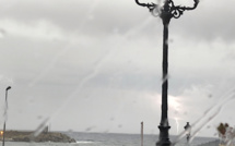 Climat : un mois de septembre exceptionnellement pluvieux en France, des records en Corse