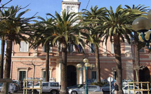 Conseil municipal d'Ajaccio : Crise des déchets et taxe sur les résidences secondaires