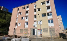 Découverte d’amiante à Bastia : des retards et des surcoûts pour la rénovation de la "Cité des Monts"