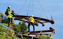 Ville-di-Pietrabugno : La nouvelle passerelle, un belvédère spectaculaire sur la mer et l'archipel toscan